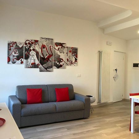 Casa Azalea Lejlighed Verbania Eksteriør billede